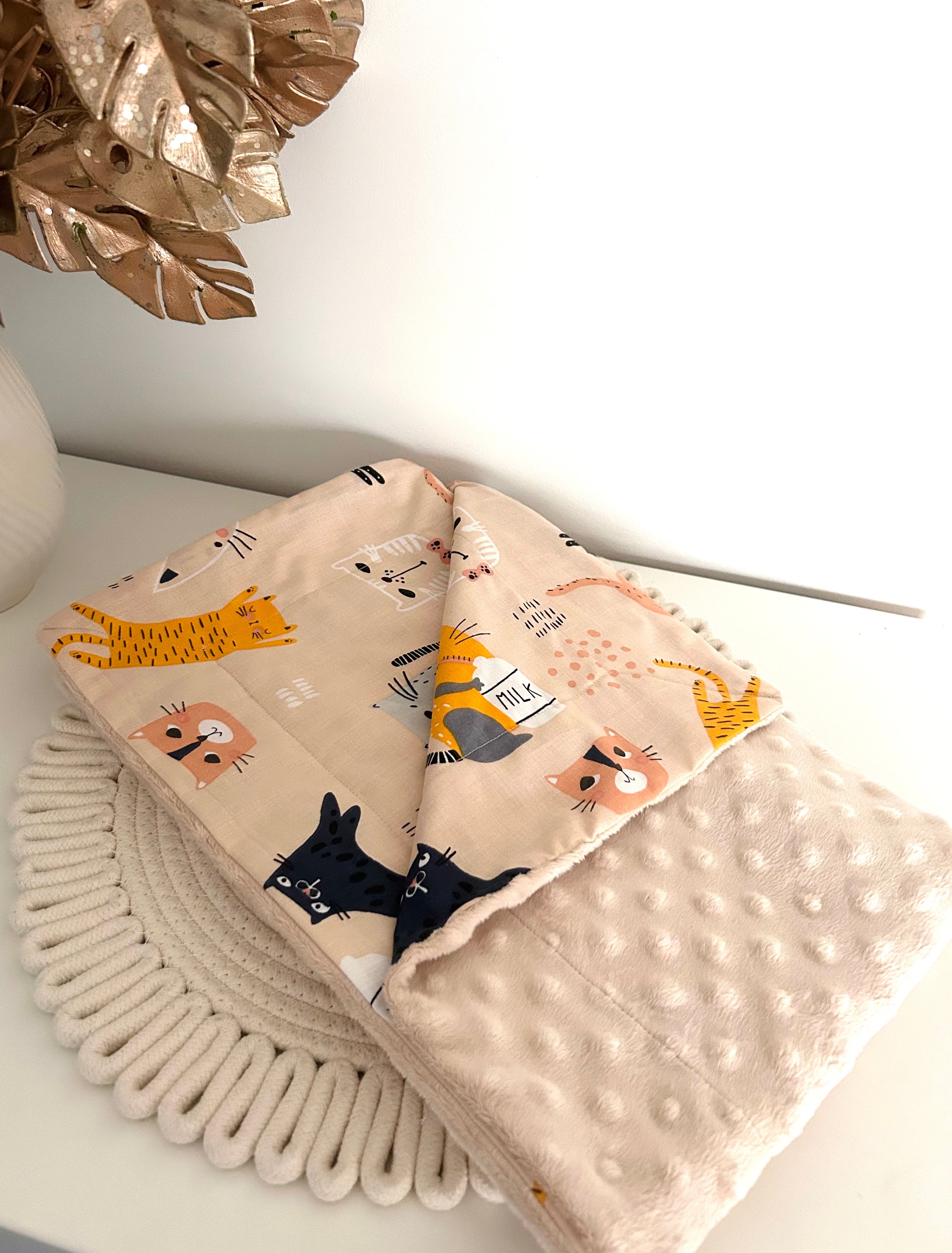 Minky / medvilnės pledas "kačiukai"